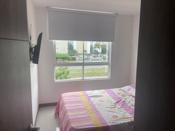 VENDO HERMOSO APARTAMENTO 4TO PISO VALLE DEL LILI SM