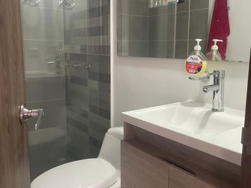 VENDO HERMOSO APARTAMENTO 4TO PISO VALLE DEL LILI SM