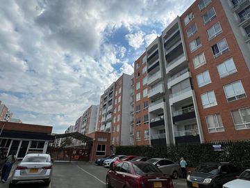 VENDO HERMOSO APARTAMENTO 4TO PISO VALLE DEL LILI SM
