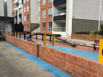 VENDO HERMOSO APARTAMENTO 4TO PISO VALLE DEL LILI SM