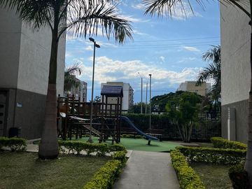 VENDO HERMOSO APARTAMENTO 4TO PISO VALLE DEL LILI SM