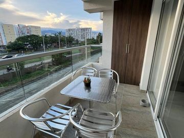 VENDO HERMOSO APARTAMENTO 4TO PISO VALLE DEL LILI SM