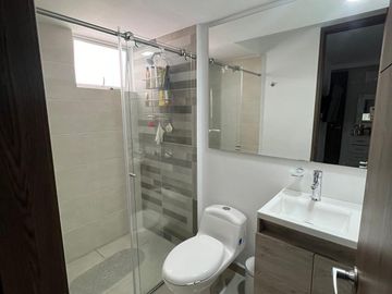 VENDO HERMOSO APARTAMENTO 4TO PISO VALLE DEL LILI SM