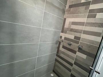 VENDO HERMOSO APARTAMENTO 4TO PISO VALLE DEL LILI SM