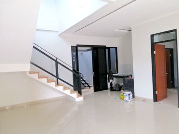 PROMO Rumah nyaman 13mnt Tol pasteur gegerkalong di ciwaruga