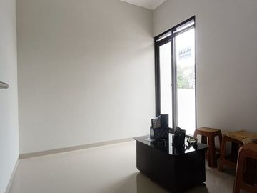 RUMAH BARU MINIMALIS 2 LANTAI DI KOMPLEK EXCLUSIVE CIHANJUANG DEKAT KOI