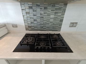 Casa de 4 habitaciónes y piscina privada en venta, Santa Fé, Playa del Carmen, Quintana Roo.