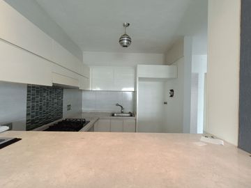 Casa de 4 habitaciónes y piscina privada en venta, Santa Fé, Playa del Carmen, Quintana Roo.