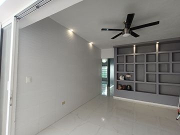 Casa de 4 habitaciónes y piscina privada en venta, Santa Fé, Playa del Carmen, Quintana Roo.