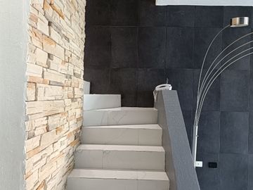 Casa de 4 habitaciónes y piscina privada en venta, Santa Fé, Playa del Carmen, Quintana Roo.