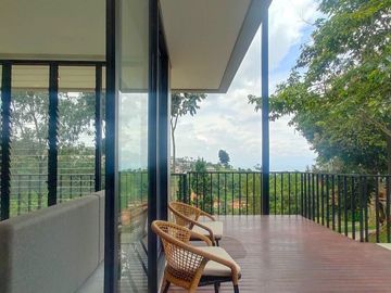 DIJUAL RUMAH VILLA MEWAH DI DAGO PAKAR TIMUR CIBURIAL BANDUNG UTARA