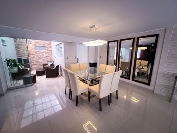 VENTA DEPARTAMENTO  - PRIMER PISO FRENTE A PARQUE – LAS GARDENIAS - SURCO