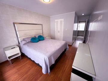 VENTA DEPARTAMENTO  - PRIMER PISO FRENTE A PARQUE – LAS GARDENIAS - SURCO
