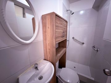 VENTA DEPARTAMENTO  - PRIMER PISO FRENTE A PARQUE – LAS GARDENIAS - SURCO
