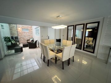 VENTA DEPARTAMENTO  - PRIMER PISO FRENTE A PARQUE – LAS GARDENIAS - SURCO