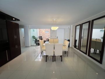 VENTA DEPARTAMENTO  - PRIMER PISO FRENTE A PARQUE – LAS GARDENIAS - SURCO