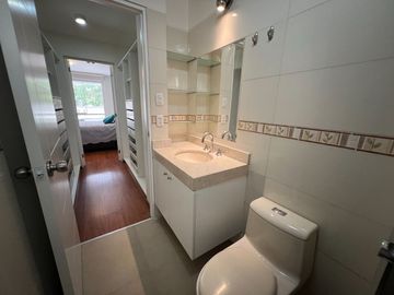 VENTA DEPARTAMENTO  - PRIMER PISO FRENTE A PARQUE – LAS GARDENIAS - SURCO