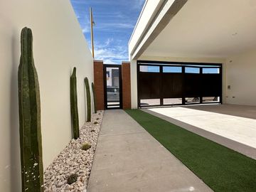 CASA NUEVA EN SAN PEDRO RESIDENCIAL