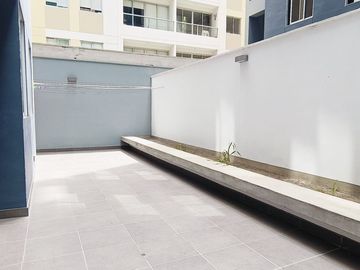 VENDO DEPARTAMENTO EN CHORRILLOS - PRIMER PISO