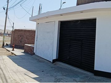 CASA EN VENTA EN LADERAS DE PACHACAMAC