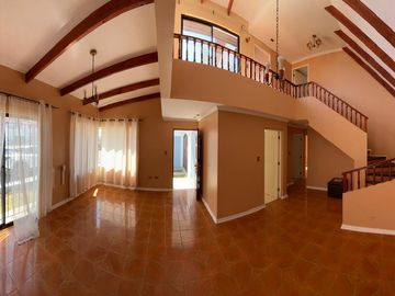 ¡OPORTUNIDAD UNICA ¡ VENDO CASA  DE 4 HABITACIONES Y 2 BAÑOS, SECTOR TRANQUILO, LA SERENA