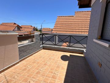 ¡OPORTUNIDAD UNICA ¡ VENDO CASA  DE 4 HABITACIONES Y 2 BAÑOS, SECTOR TRANQUILO, LA SERENA
