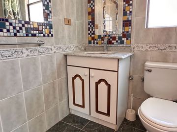 ¡OPORTUNIDAD UNICA ¡ VENDO CASA  DE 4 HABITACIONES Y 2 BAÑOS, SECTOR TRANQUILO, LA SERENA
