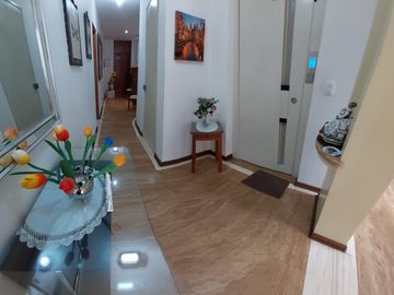 ELEGANTE DPTO. EN ZONA RESIDENCIAL DE MIRAFLORES