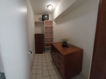 ELEGANTE DPTO. EN ZONA RESIDENCIAL DE MIRAFLORES