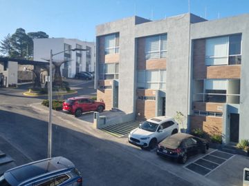 Casa en venta en Bosque Esmeralda, Bosque de Acanto, Atizapan