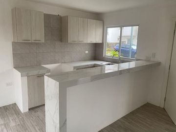 CASA DE VENTA,  EN URB.L'OGARE , CANTON SALITRE, ECUADOR