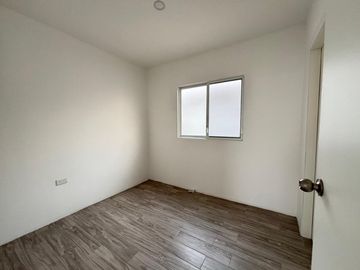 CASA DE VENTA,  EN URB.L'OGARE , CANTON SALITRE, ECUADOR