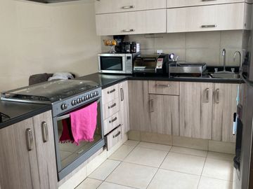DEPARTAMENTO EN VENTA , CERCA DEL COLEGIO HISPANO MEXICAMO , COLONIA JARDI