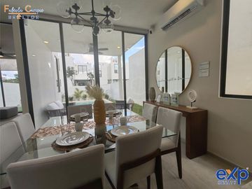 Casa de 3 recámaras en venta, en Privada Residencial con amenidades en Conkal, Yucatán - Entrega diciembre 2024