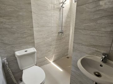 Rumah Americal Classic di Bintaro Rempoa dekat Tol Veteran dan MRT