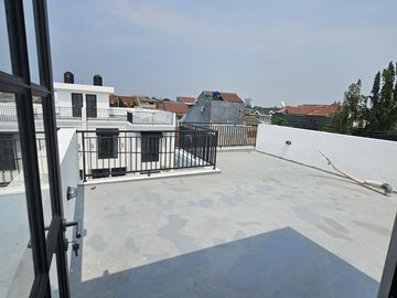 Rumah Americal Classic di Bintaro Rempoa dekat Tol Veteran dan MRT