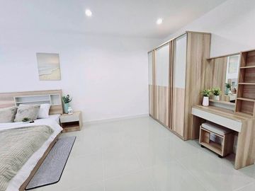 Townhome for sale, newly renovated, Mae Hia, Mueang District, Chiang Mai, can walk to Sarasas Witaed Lanna School.