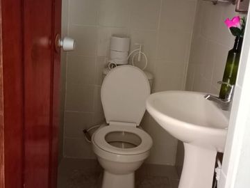 VENDO CASA EN EL SUR JORDAN