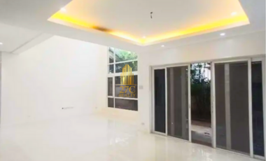 Spacious 5-Bedroom House for Sale in New Manila, Quezon City