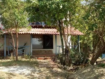 VENTA DE CABAÑA EN PUERTO VELERO, ATLANTICO - LOTE DE 600 M², DISEÑO IDEAL PARA VACACIONAR