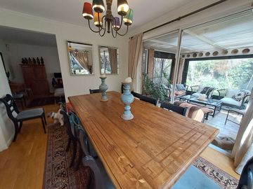Gran casa 6 dormitorios lindo jardín 