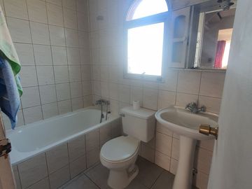 Venta De Casa De 3 Pisos En Pudahuel