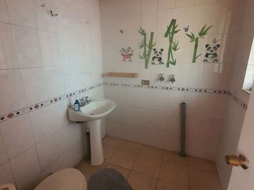 Venta De Casa De 3 Pisos En Pudahuel