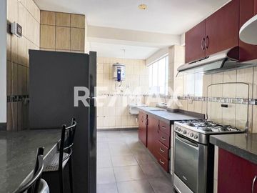 Departamento Amplio, Funcional Y Acogedor En La Molina