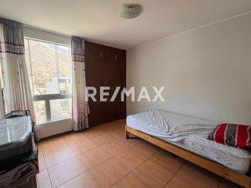 Departamento Amplio, Funcional Y Acogedor En La Molina