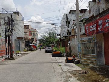 Dijual Rumah 3 Lantai di Jalan Pembangunan Iv, Glugur Darat Ii, Kota Medan