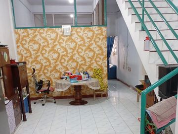 Dijual Rumah 3 Lantai di Jalan Pembangunan Iv, Glugur Darat Ii, Kota Medan