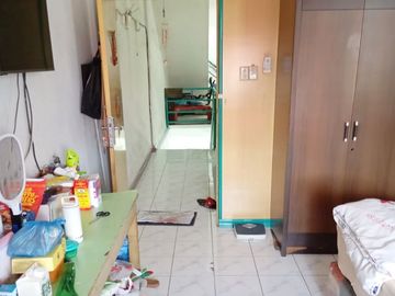 Dijual Rumah 3 Lantai di Jalan Pembangunan Iv, Glugur Darat Ii, Kota Medan