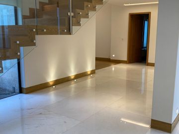 INCREIBLE CASA EN UNO DE LOS CONDOMINIOS MAS EXCLUSIVOS DE SAN ÁNGEL, CDMX.