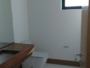 INCREIBLE CASA EN UNO DE LOS CONDOMINIOS MAS EXCLUSIVOS DE SAN ÁNGEL, CDMX.